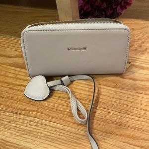 Beige wallet clutche